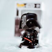 Игровая Фигурка Funko Pop! Серии Звёздные Войны - Дарт Вейдер (Со Световым Мечом) Игровая Фигурка Funko Pop! Серии Звёздные Войны - Дарт Вейдер (Со Световым Мечом)