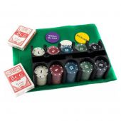 Покерный набор на 300 фишек с номиналом + сукно