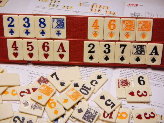 Rummy (Руммі, Руммікуб, Rummikub)