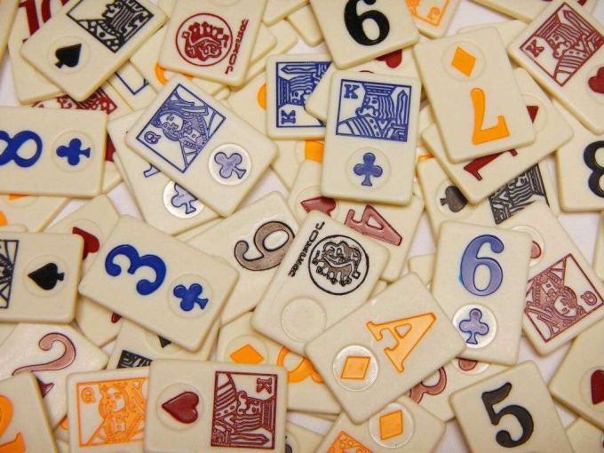 Rummy (Руммі, Руммікуб, Rummikub)