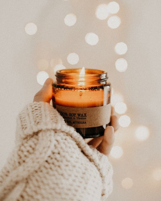 Парфюмированная соевая свеча Goddess с нишевым ароматом