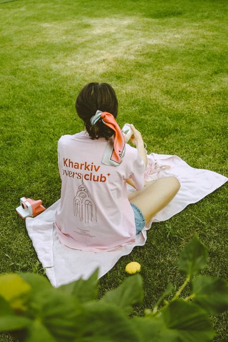 Футболка UM Store "Kharkiv  lovers club" розовая