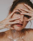 Гліттер Місяць