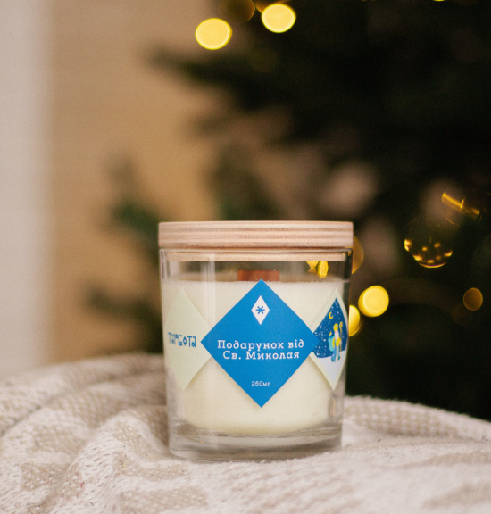 Соевая свеча "Подарок от Святого Николая"