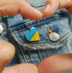 Значок Илька и Сорока  "Україна це туть"