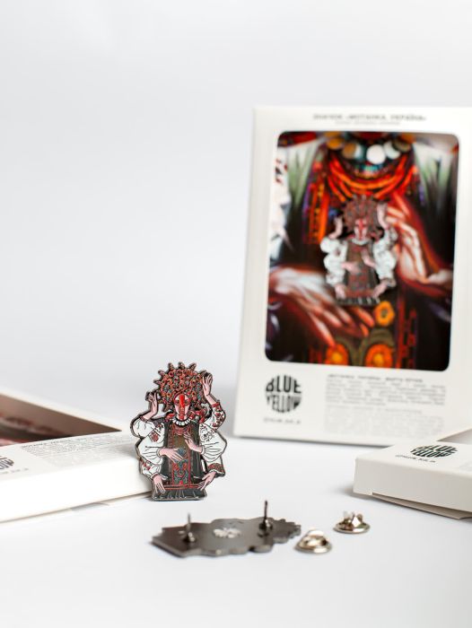 Значок Y&B «Мотанка»